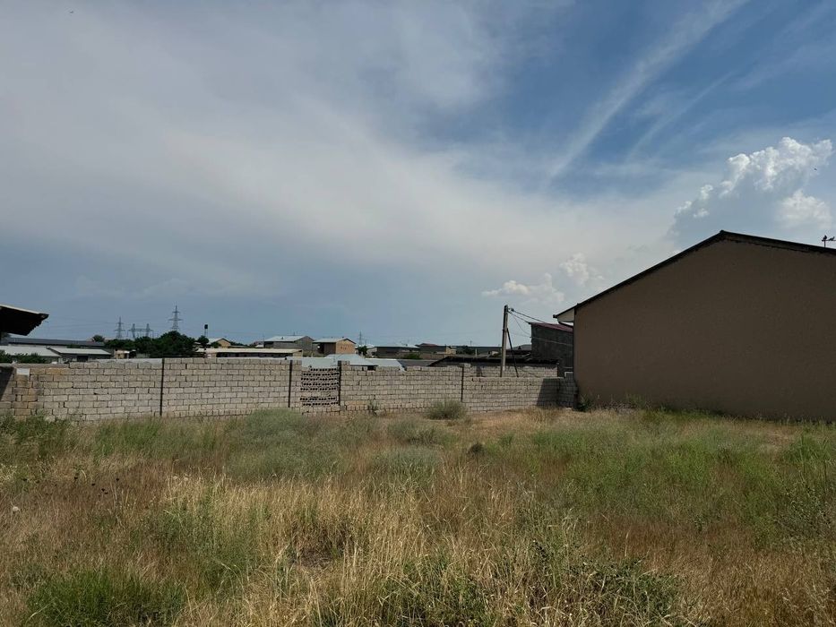 Продаётся земля под строительство