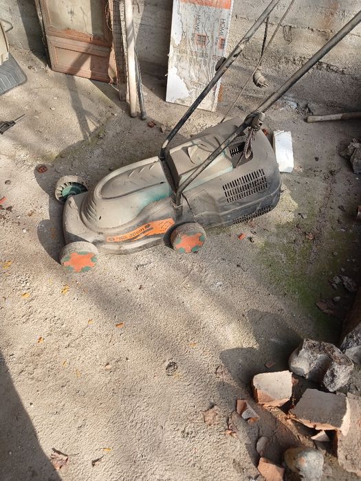 Газонакасилка.  .