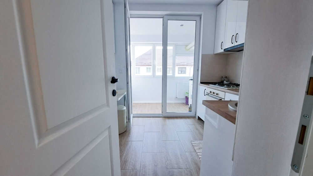 Vand apartament doua camere decomandat la casute