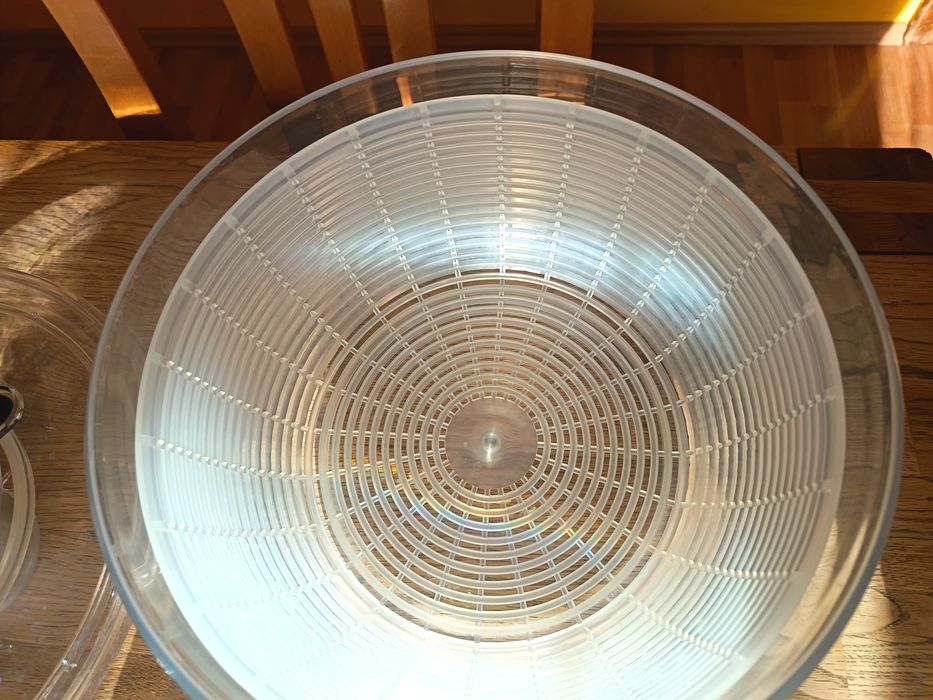 Stracurator de legume si salate