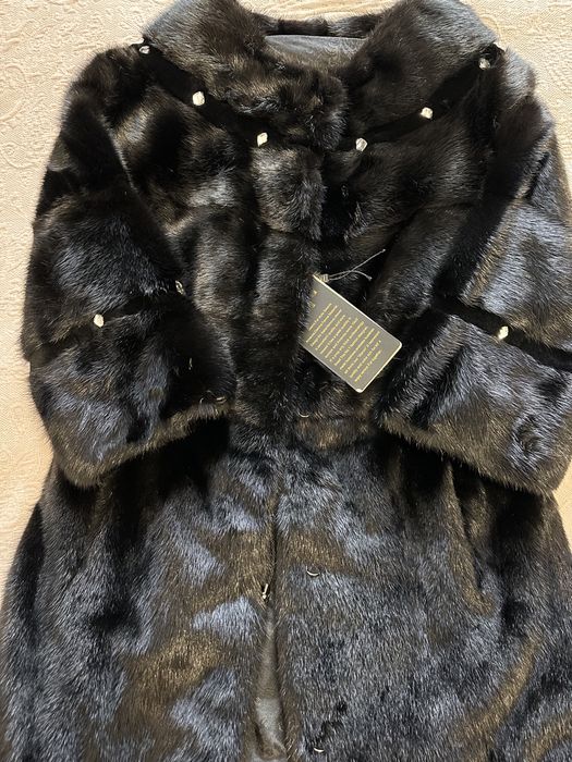 Шуба норковая продаются