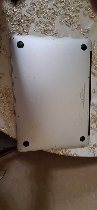 MacBook Air 11 2010 года