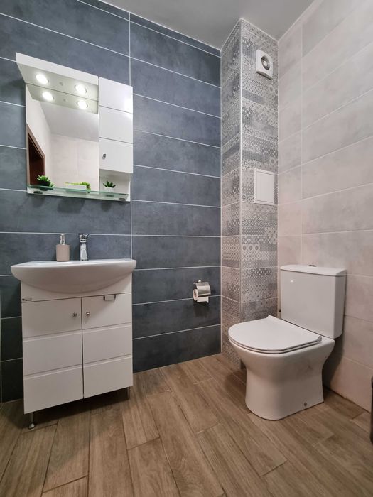 Дава се под наем Двустаен апартамент в Варна, Левски - 65 кв.м за 548.25 € - Снимка #8