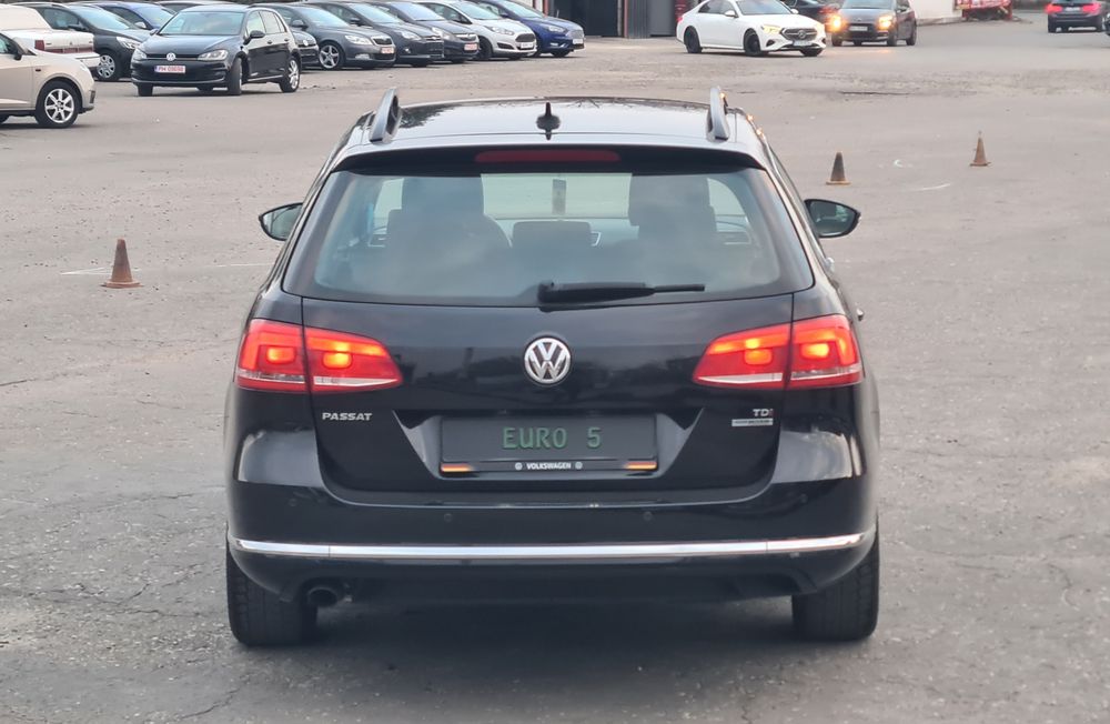 Vw Passat B7 Highline 2013 * 1.6 TDI * Euro 5 * Navi * Klimă * Senzori