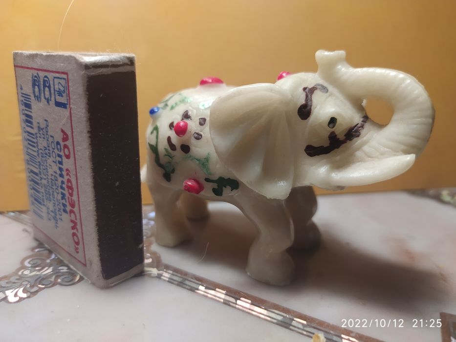 Слоны сувенирные