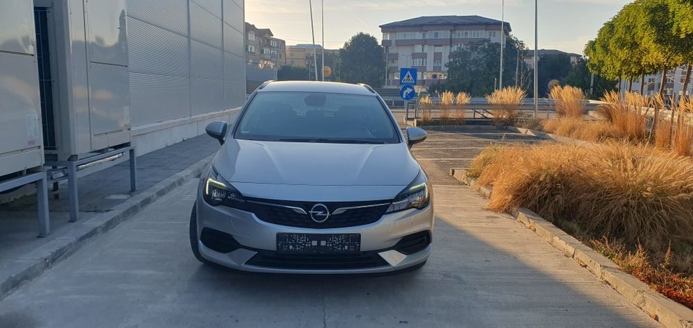 OPEL Astra 2020 — imagine 4