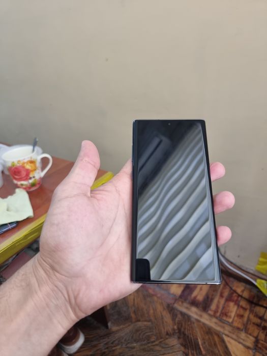 Samsung note 10+ 5G 12/512gb ideal ochilmagan usta kurmagan aybi yuq t