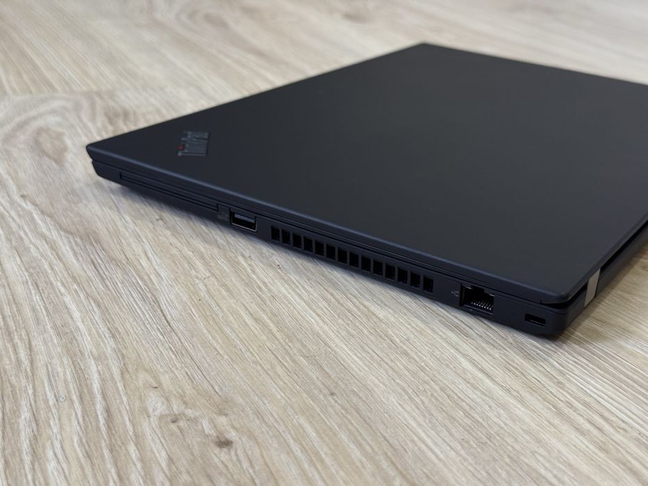 14'FHD IPS/Ryzen 5 Pro-5650u/Thinkpad T14 Gen 2/16GB DDR4/256GB SSD