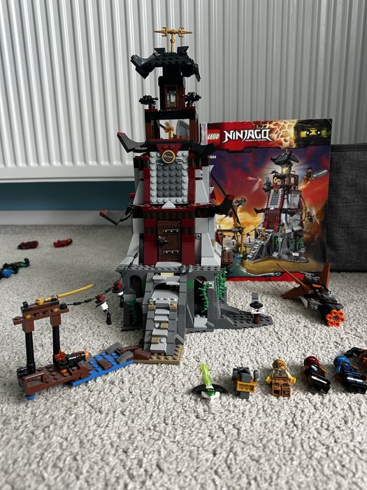 Lighthouse siege