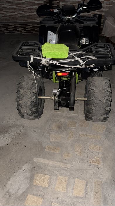 Продаю квадроцикл