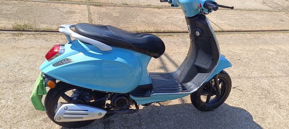 Scuter /moped -50 cc