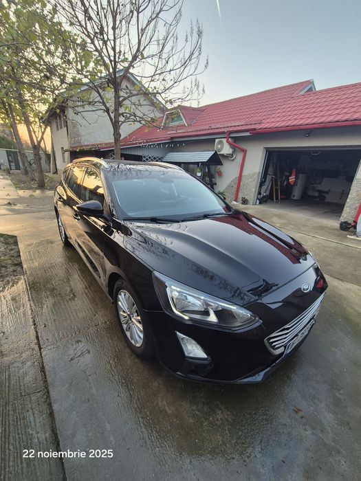 Vând Focus 2020/1.5tdci/automat