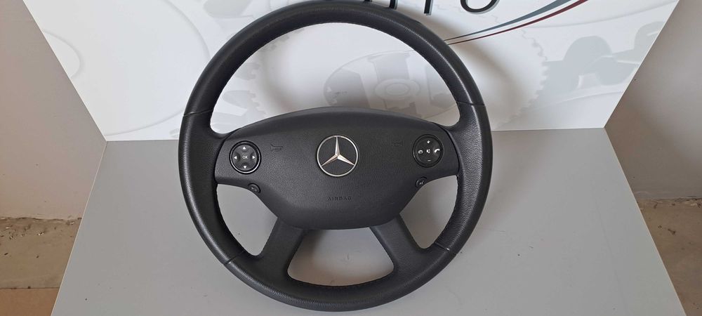 Волан Mercedes W221 ,W216 2009г
