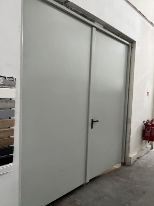 Врата за склад ОГНЕУПОРНА