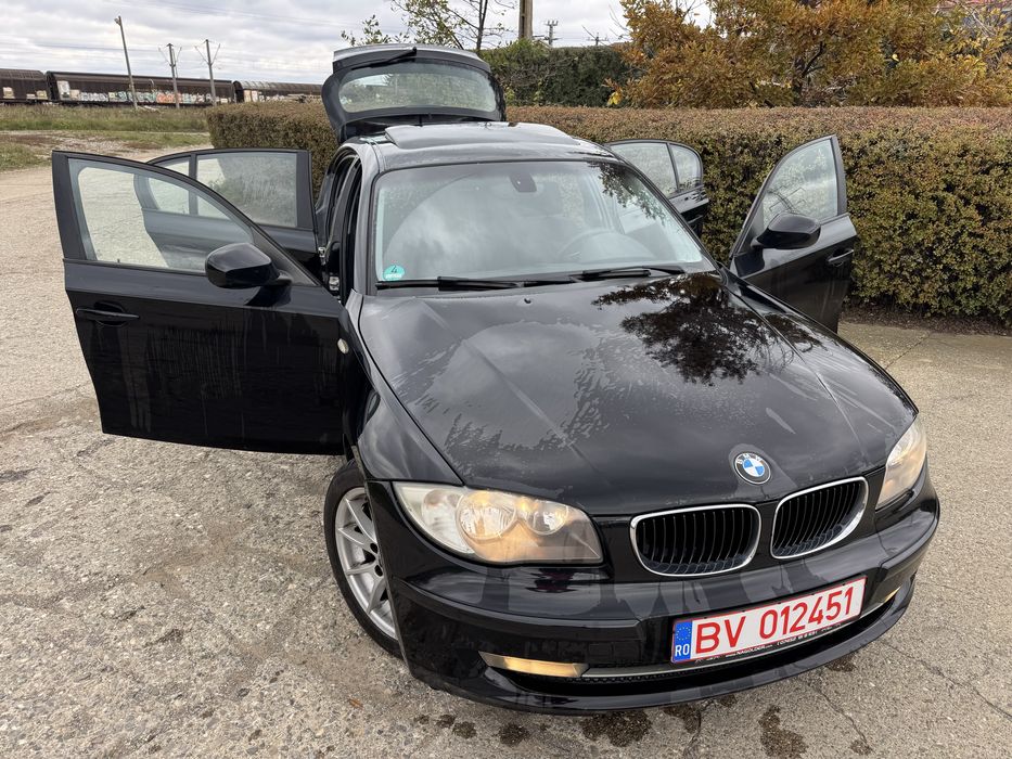 BMW 1 Series 2010 — imagine 9