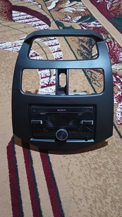 Автомагнитола SONY DSX B-700