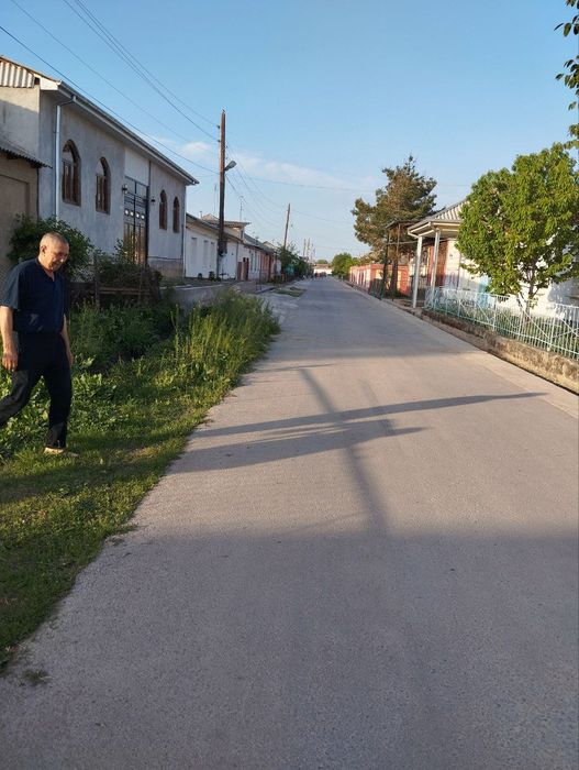 Oqqo'rg'on tumanida yer sotiladi