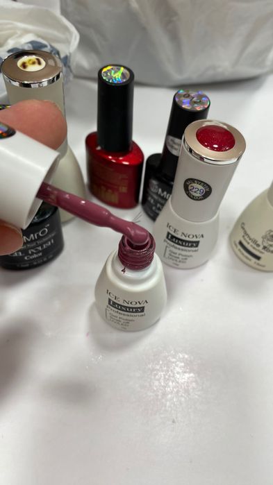 Продам материал для ногтей