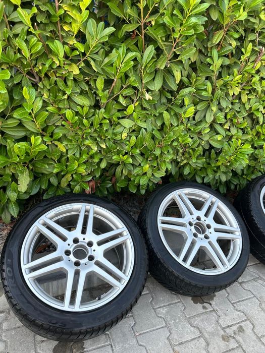 Vând genți Mercedes originale R 18 impecabile !!!