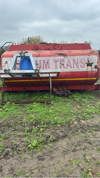 Bazin 7000 litri si sasiu