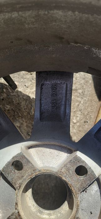 Продам шины с дисками в комплекте