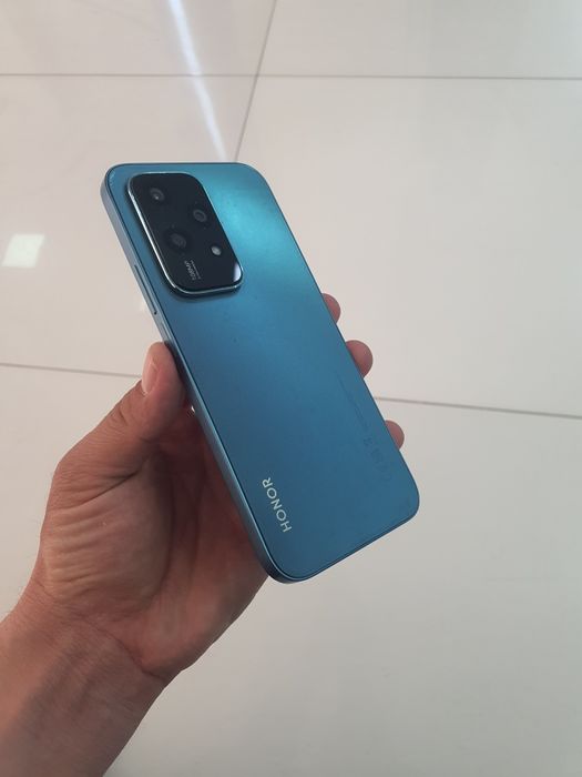 Honor 200 lite  8/256 GB!