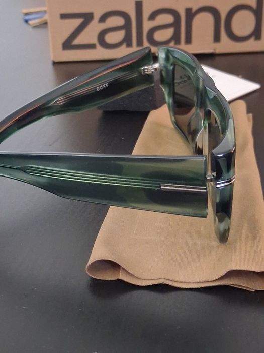 Ochelari de soare Hugo Boss