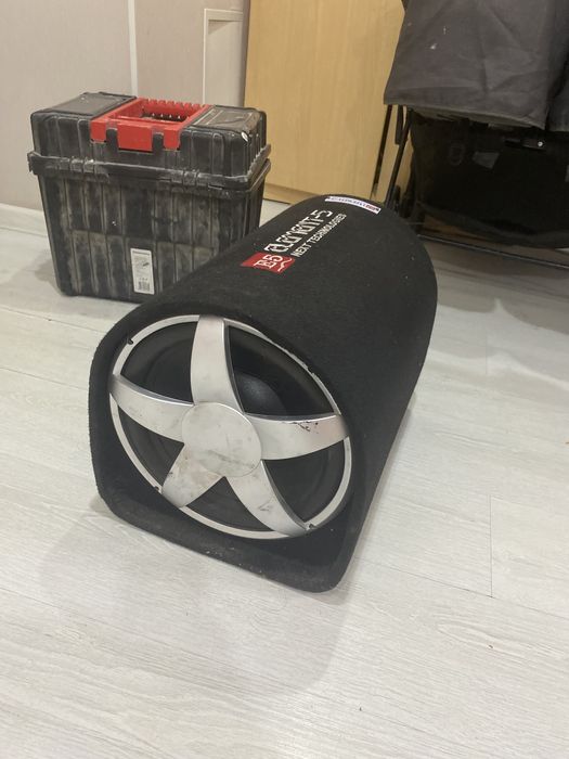 Продам сабвуфер в хорошем качестве