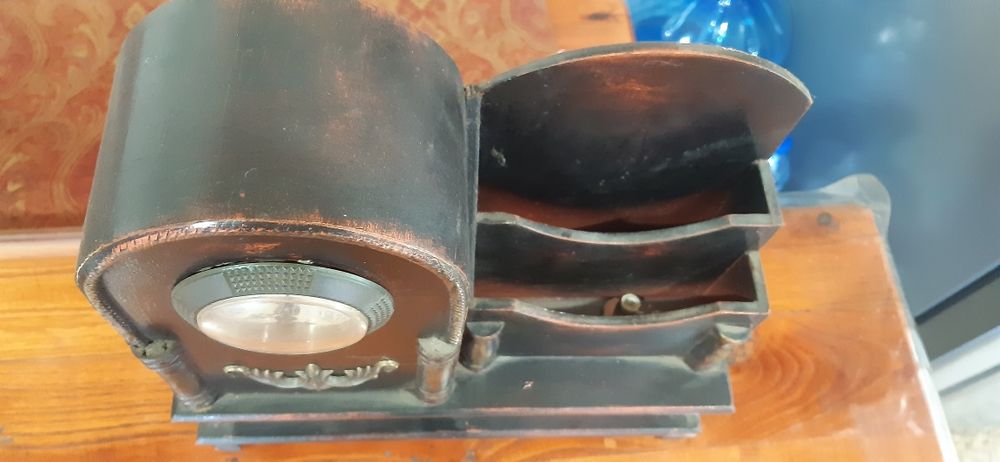 Ретро часовник с рафчета