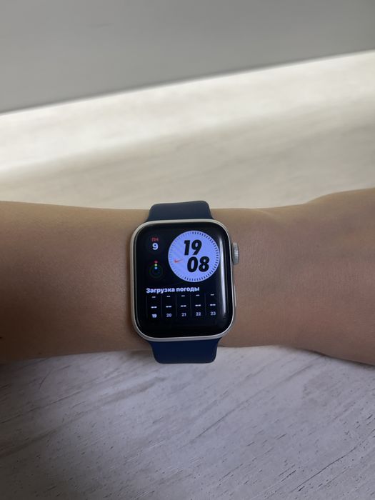 Apple watch se 40мм