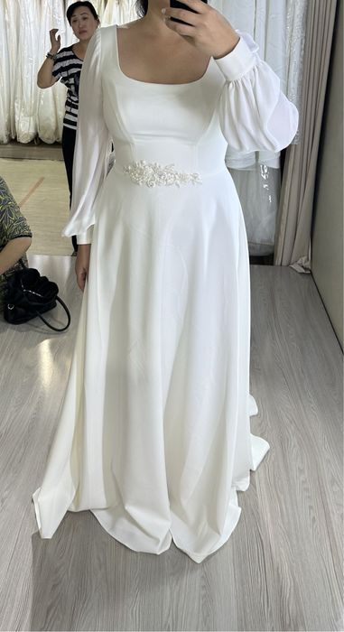 Свадебное платье