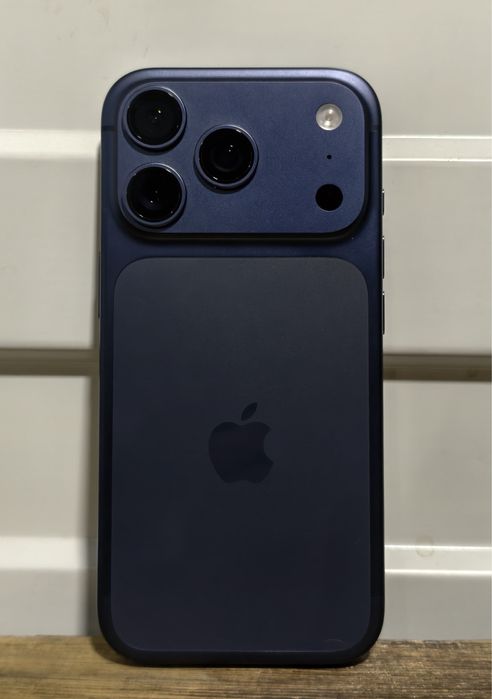 Обменяю İphone 17 pro