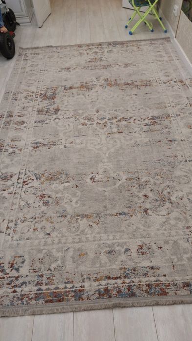 Продам отличный ковер 2×3