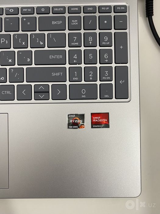 HP laptop Ryzen 7 7730U 8/256
