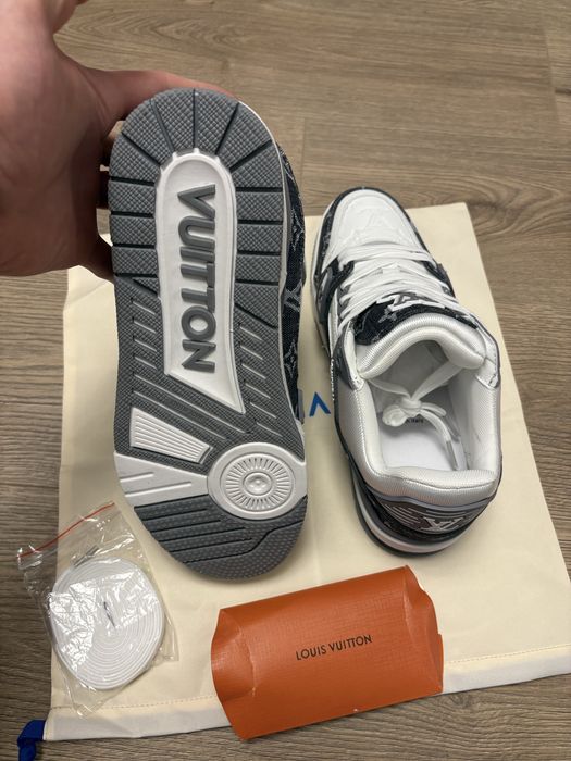 LV Louis Vuitton Trainer Gri