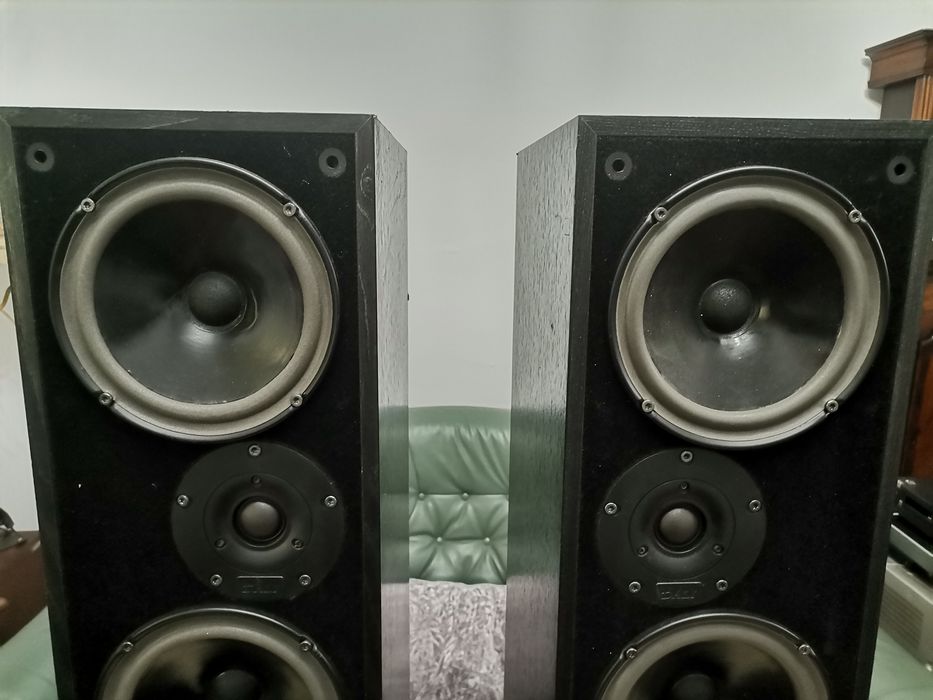 Muzica vintage boxe Dali 104