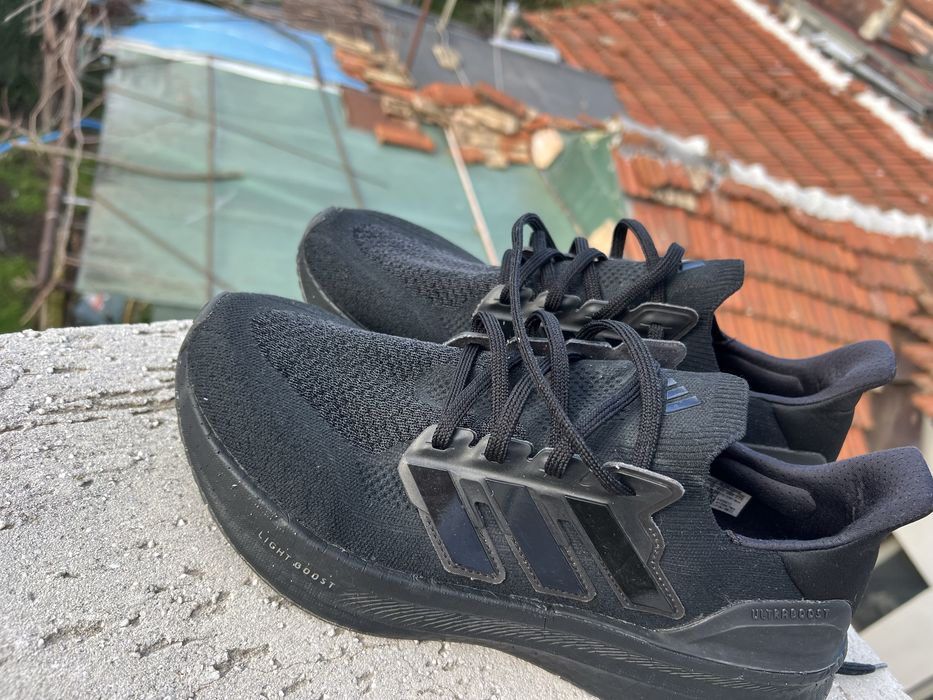 Adidas Ultra Boost 5 44 2/3