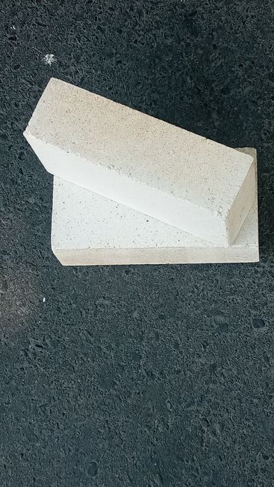 Кирпич огнеупорный любой маркировки.доставка.