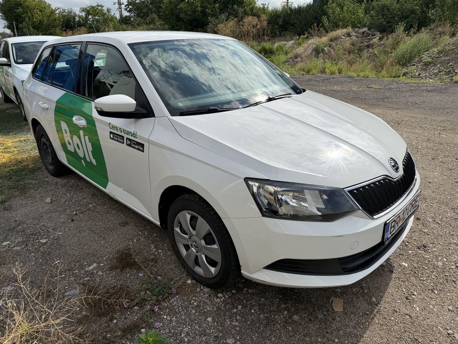 Vand Skoda Fabia colantată BOLT tva deductibil