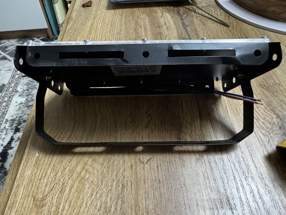 Новый прожектор. Пишите