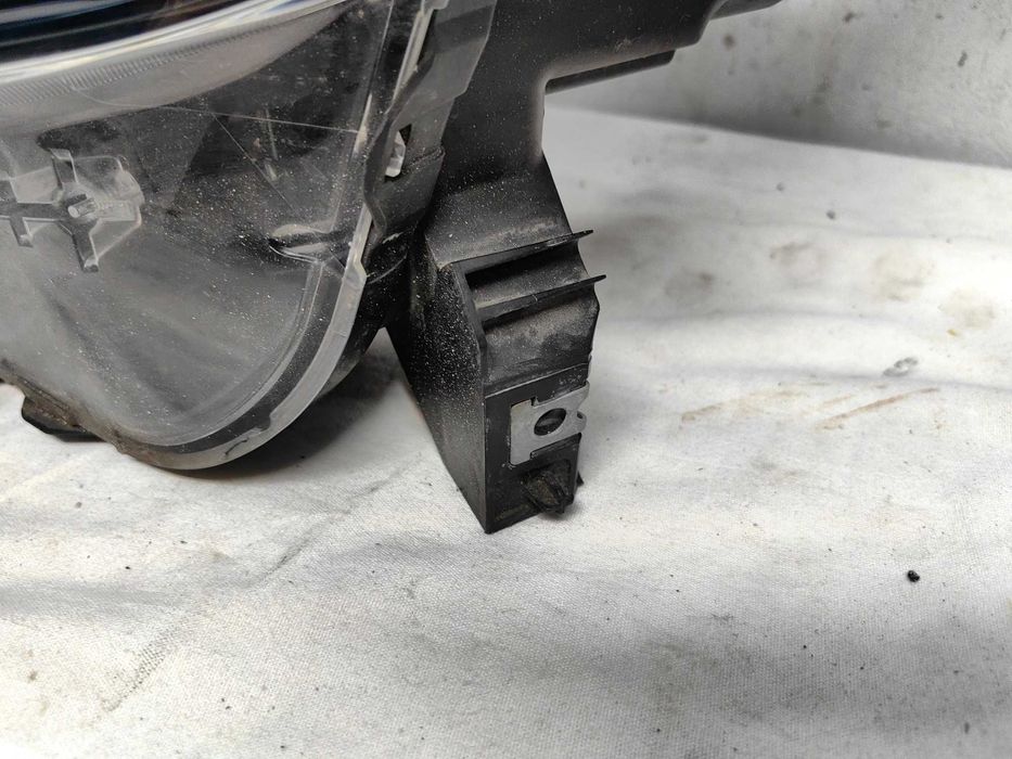 Оригинален фар Нисан  Nissan Qashqai Led