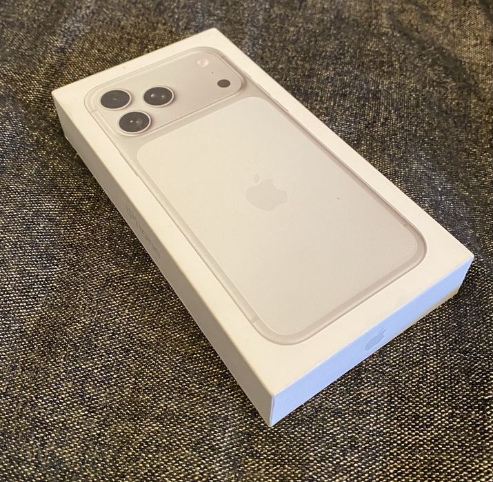 iPhone 17 PRO MAX 256GB 5G SIGILAT ! Silver Alb White Argintiu 512