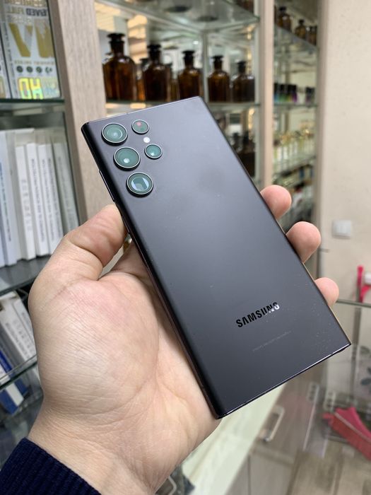 Samsung S22 Ultra 12/12Gb snapdragon gen 1