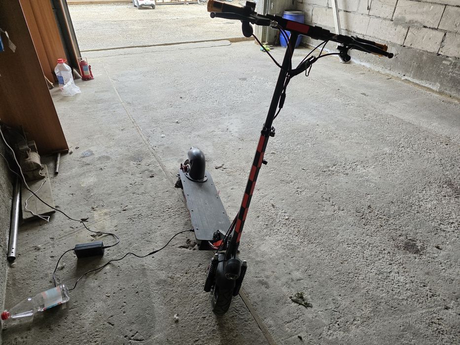 Trotineta electrica 1000W 50km/h autonomie 60km