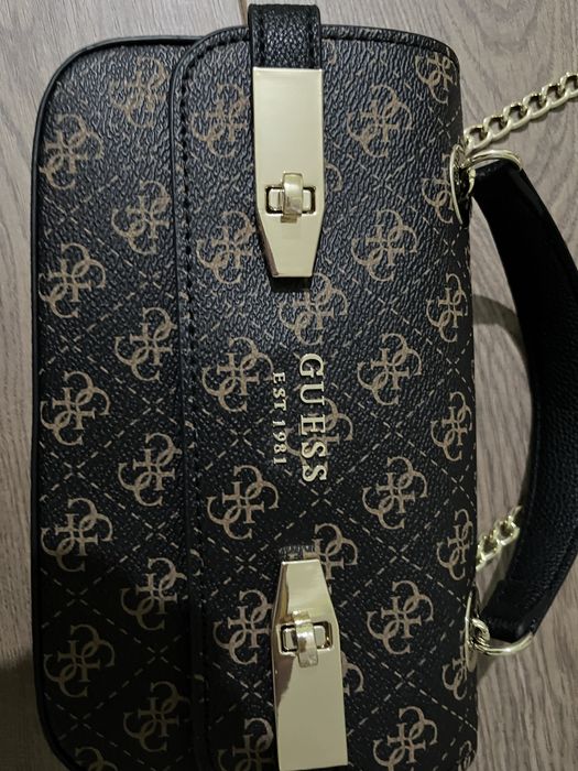 Сумка Guess кроссбоди гесс