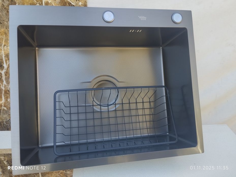 Кухонный мойки и смесители