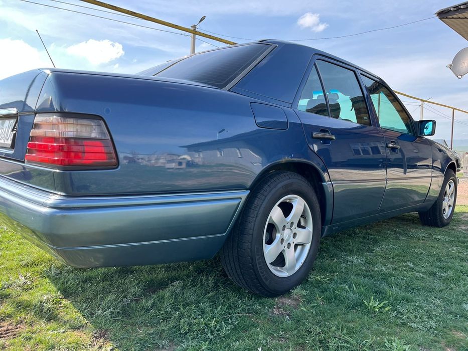 Мерседес w124 көлігі сатылат