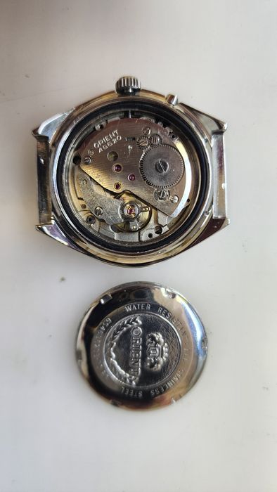 Продам японские часы ORIENT