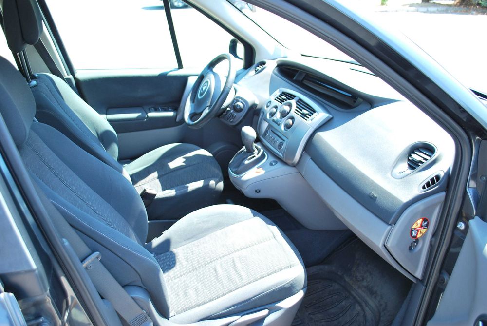 Renault Scenic 1.9 DCI АВТОМАТ