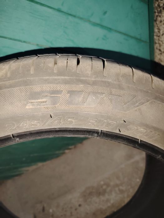 Гума Taurus 245/45/19 dot23